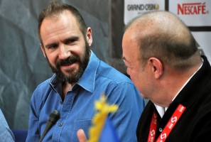 Ralph Fiennes, reditelj i glumac filma NEVIDLJIVA ŽENA